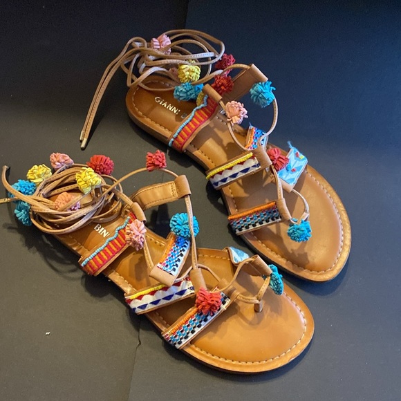 Women’s leather Sandal - Picture 2 of 5